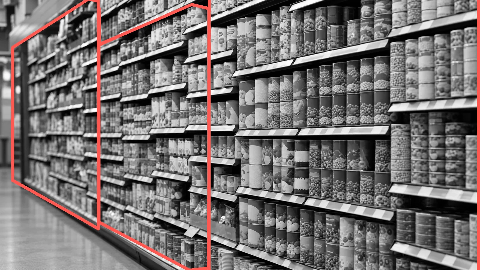 Полки магазина с упакованными продуктами питания; редакционная иллюстрация, не объект клиента